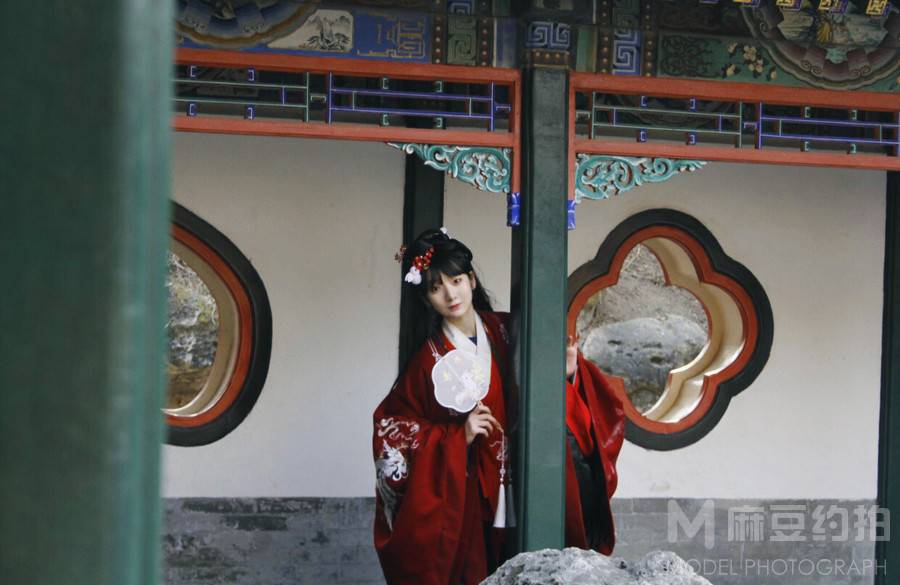 汉服模特