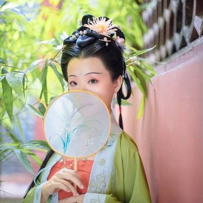 汉服模特