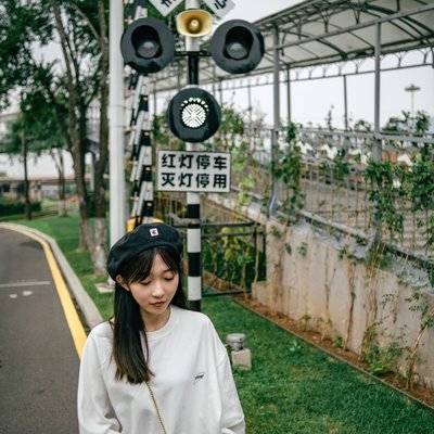 校园模特