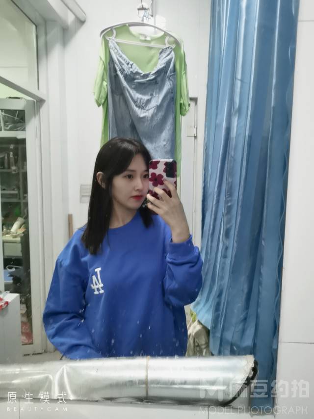 清新模特