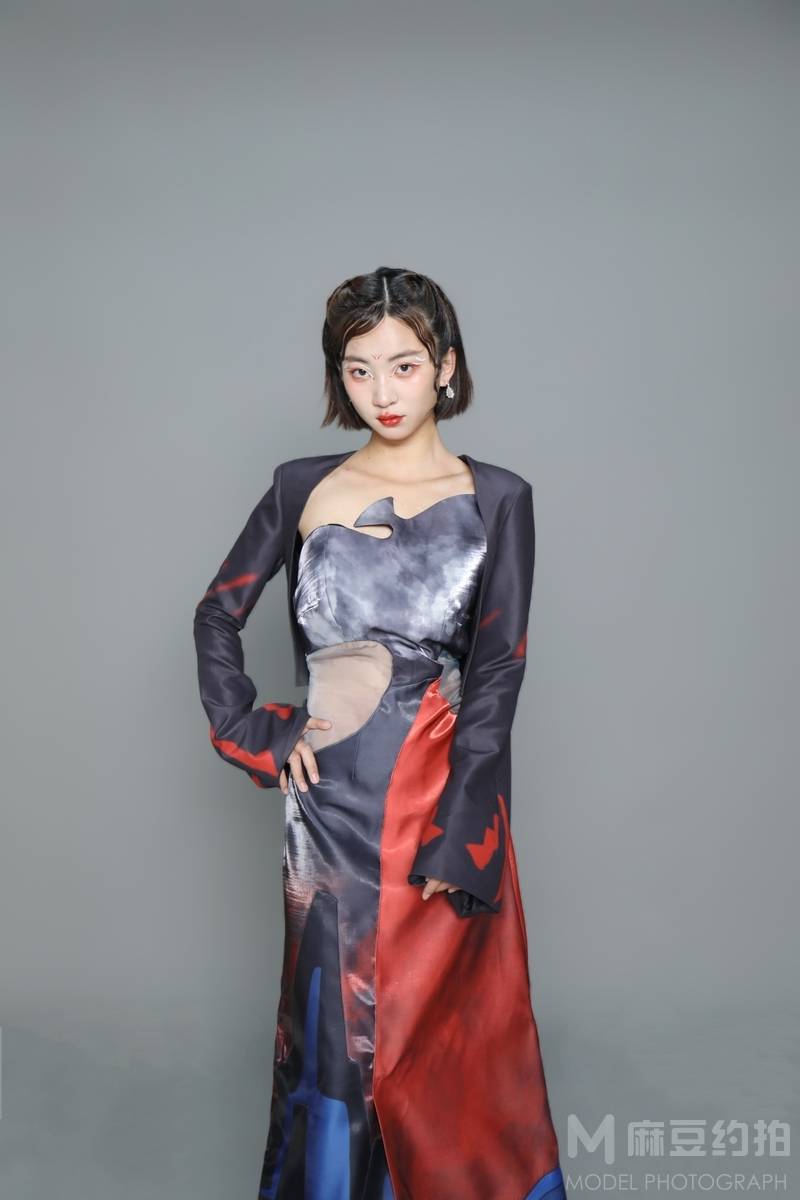 胶片模特