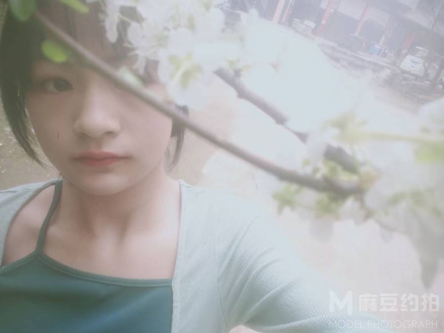 纪实模特