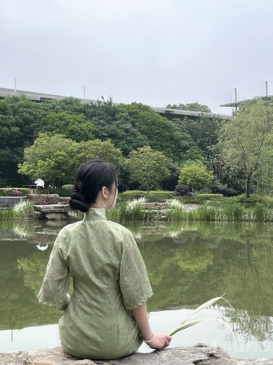 民国模特