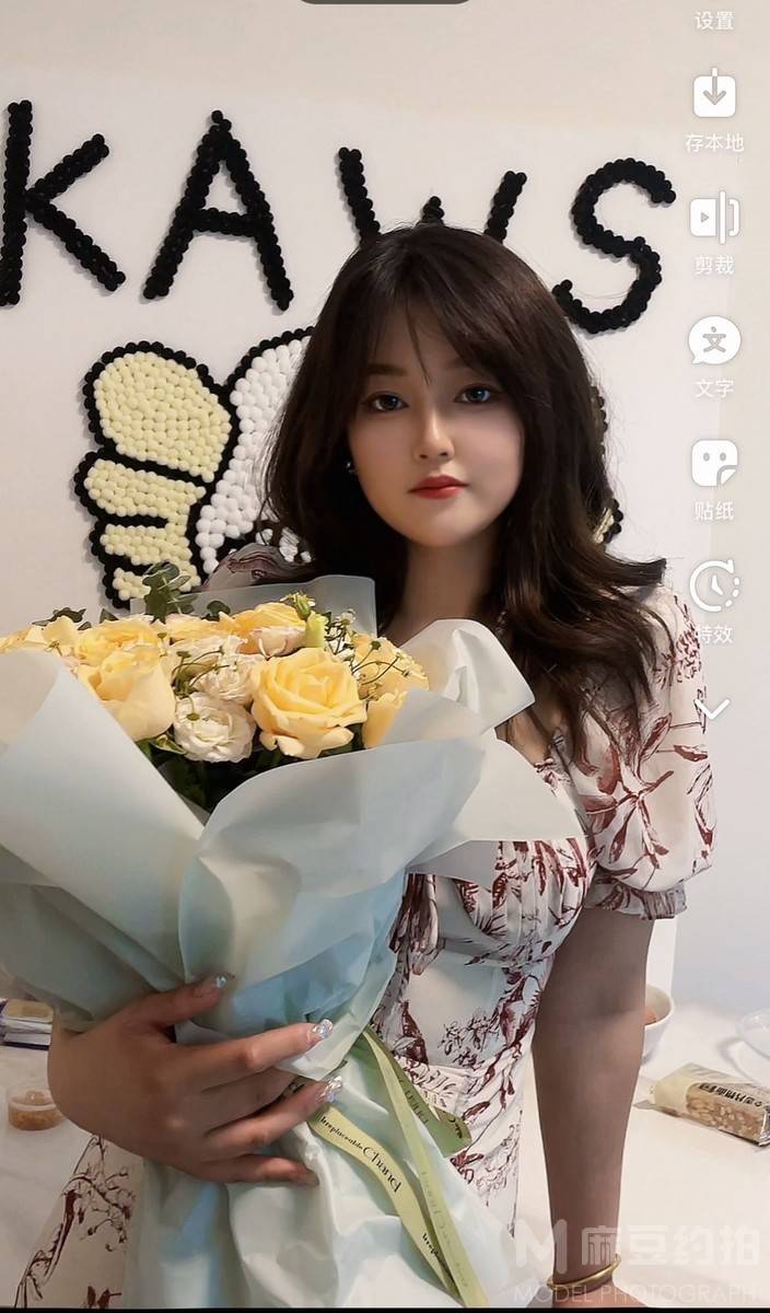 校园模特