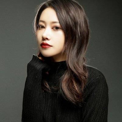黑白模特