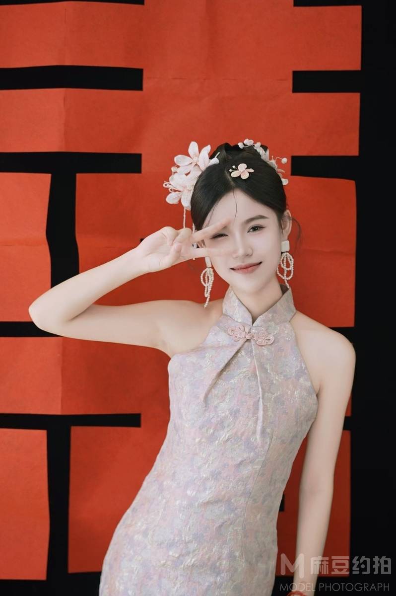 妆容模特