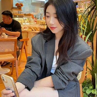 清新模特