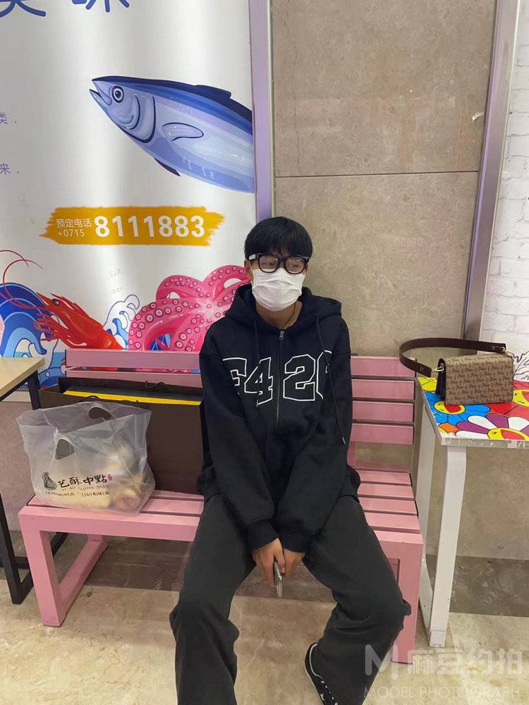 情侣模特