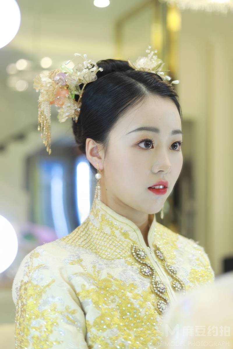 妆容模特