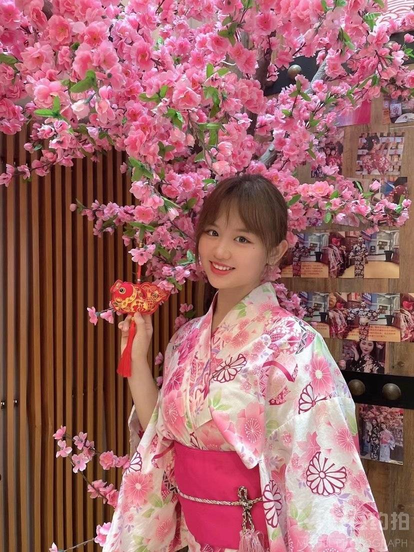 和服模特
