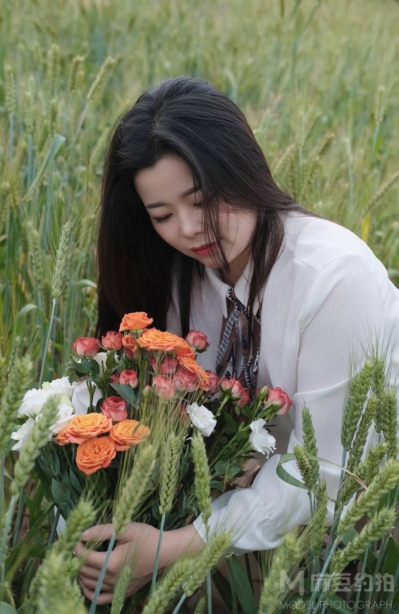 黑白模特