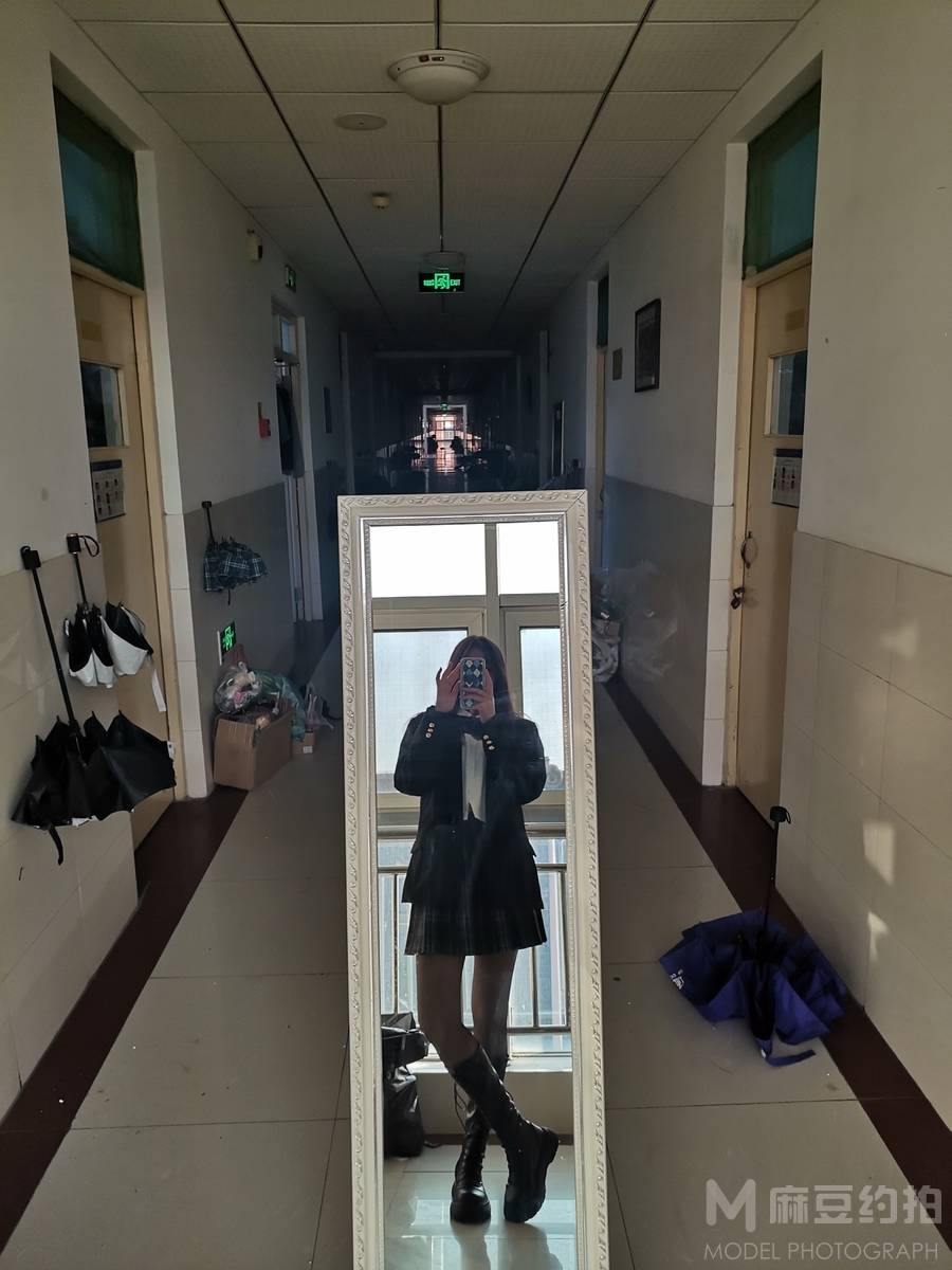 暗黑模特