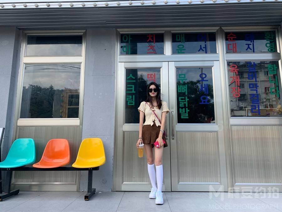 校园模特