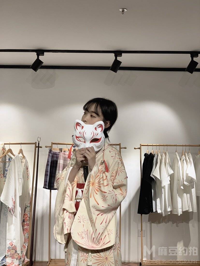 和服模特