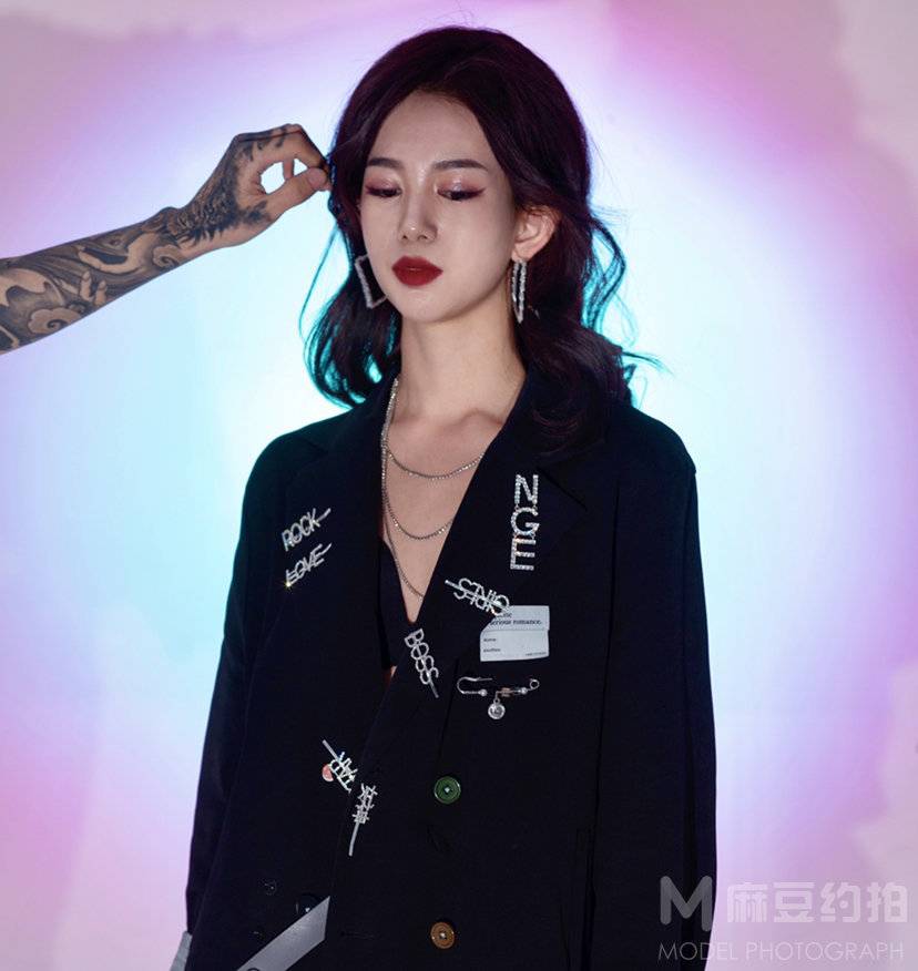暗黑模特