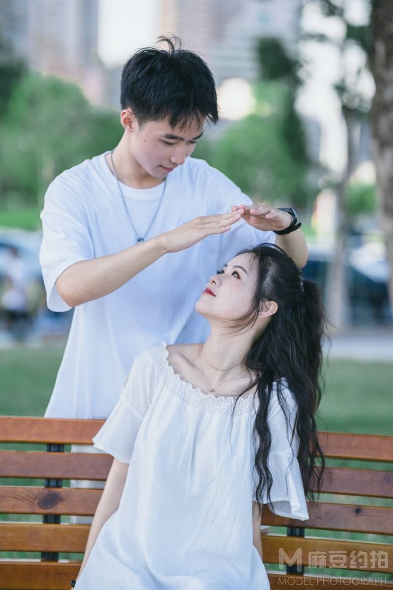 清新模特
