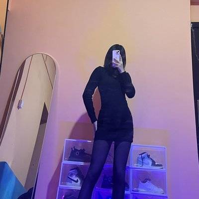 黑白模特