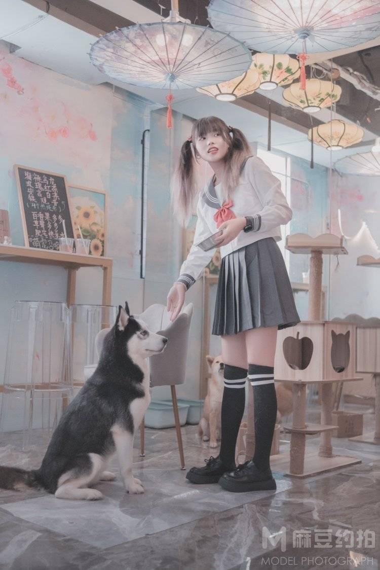 校园模特