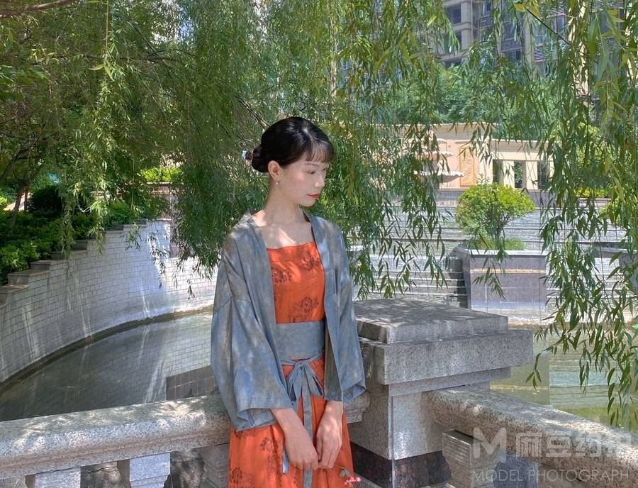 民国模特