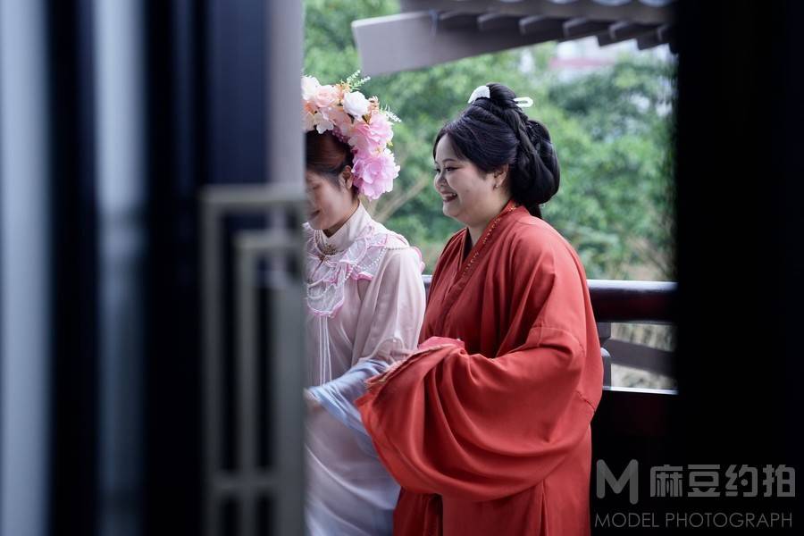 汉服模特