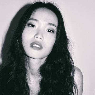 黑白模特