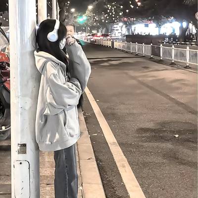 黑白模特