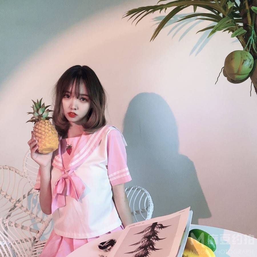 校园模特