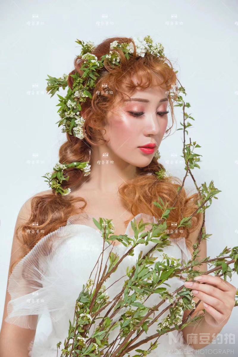 妆容模特