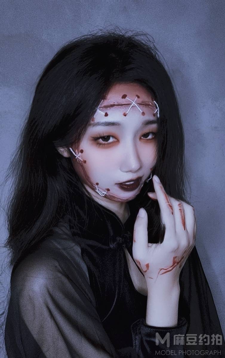 暗黑模特