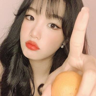 黑白模特