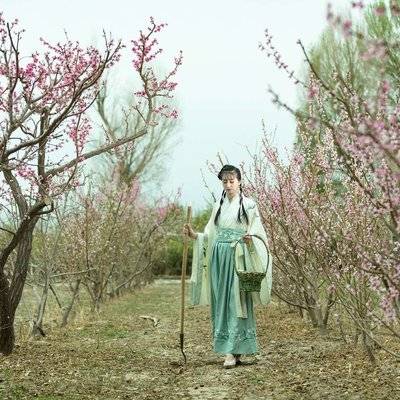汉服模特