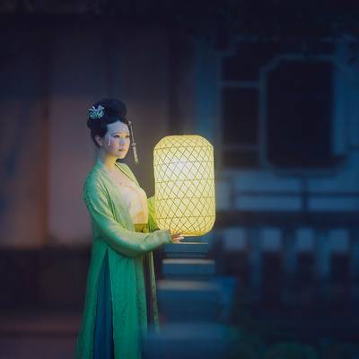 汉服模特