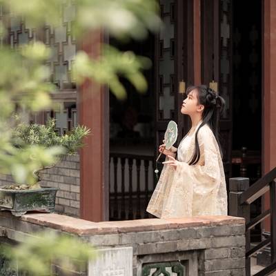 汉服模特