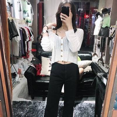 黑白模特