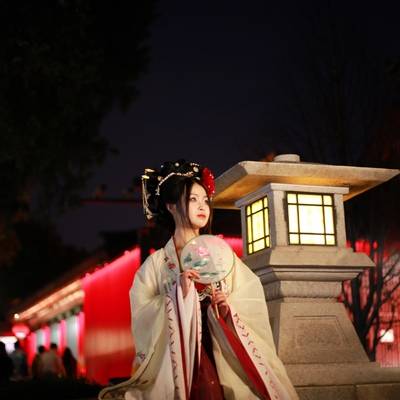 汉服模特