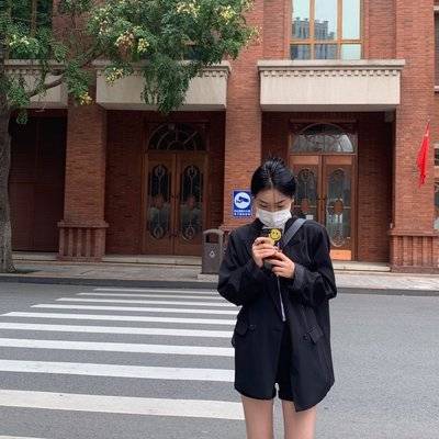 黑白模特