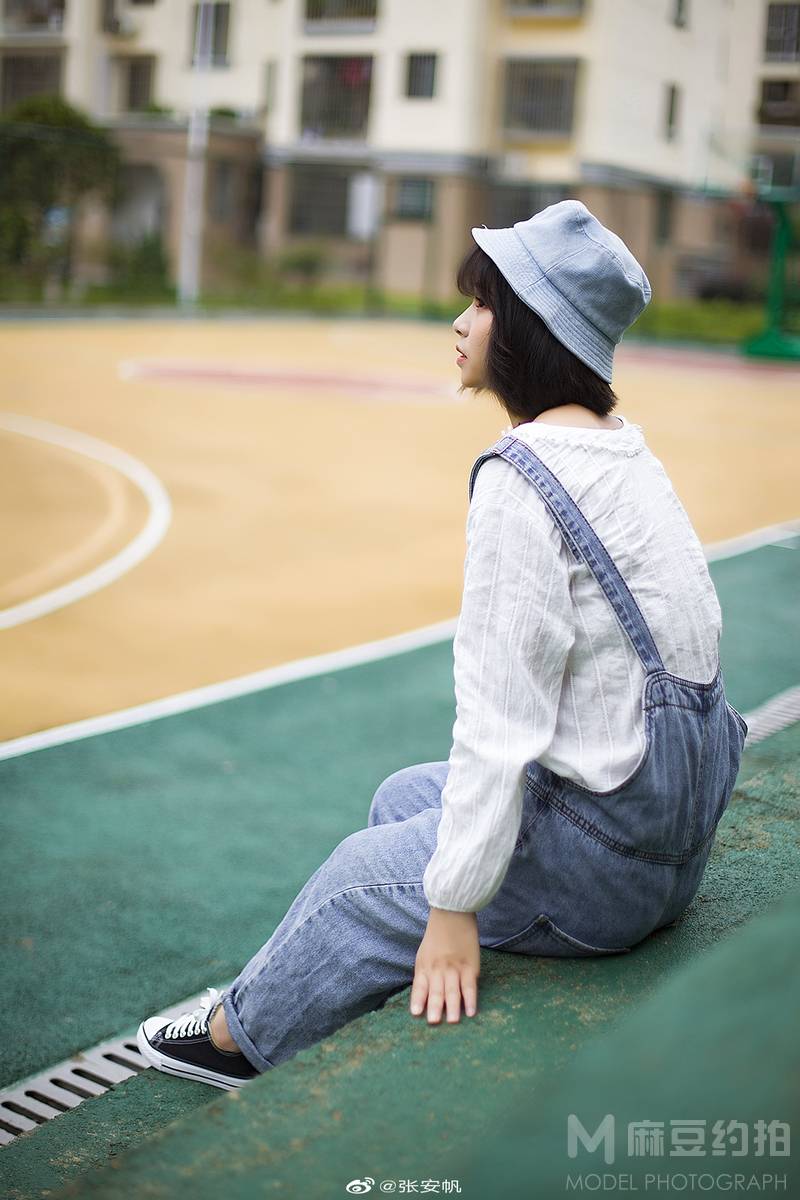 校园模特