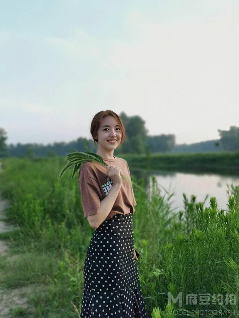 清新模特