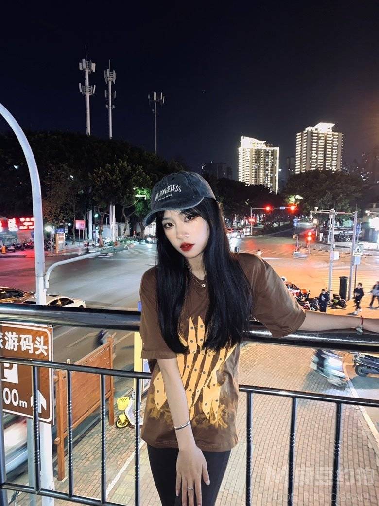 夜景模特