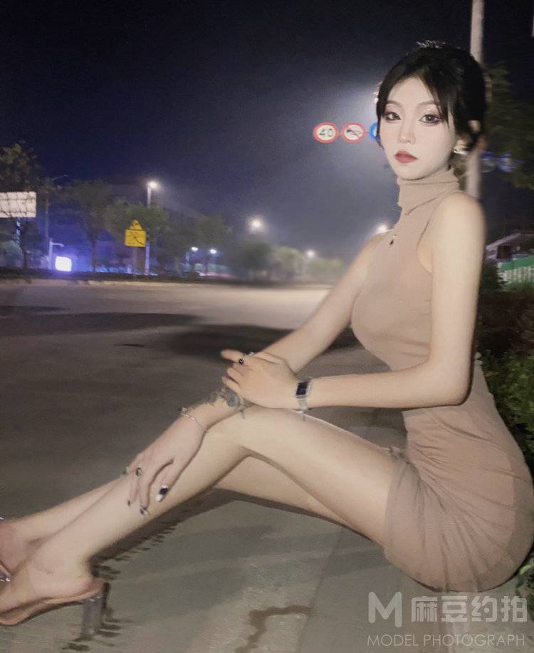 夜景模特