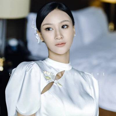 纪实模特