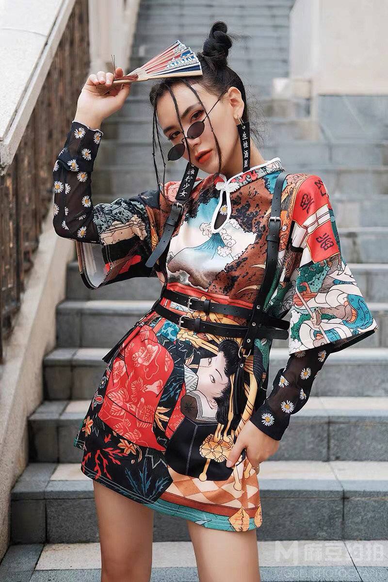 妆容模特