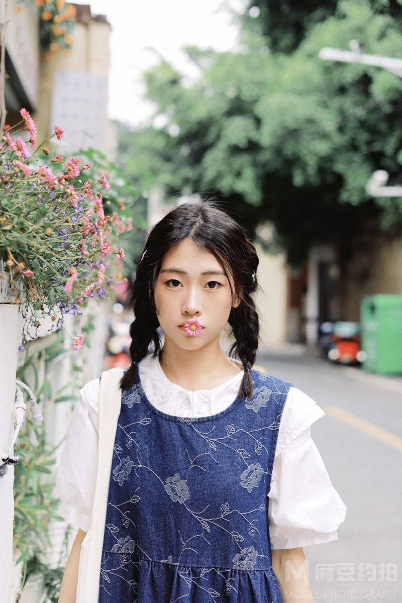 妆容模特