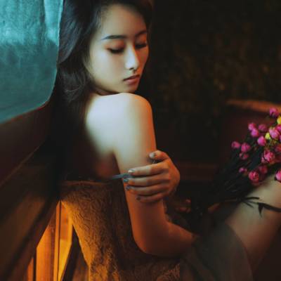 情绪模特