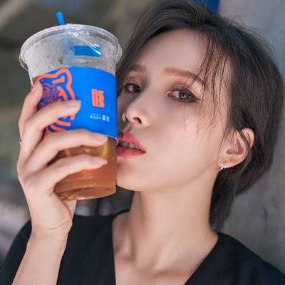 纪实模特