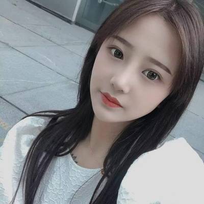 宝丽来模特