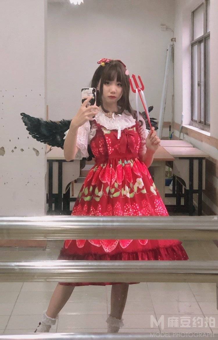 胶片模特