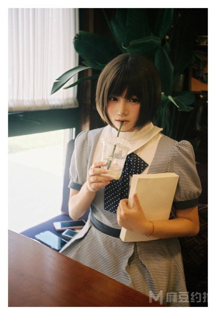 胶片模特