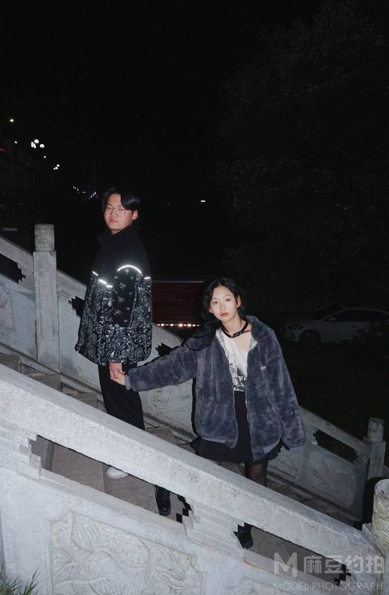 情侣模特
