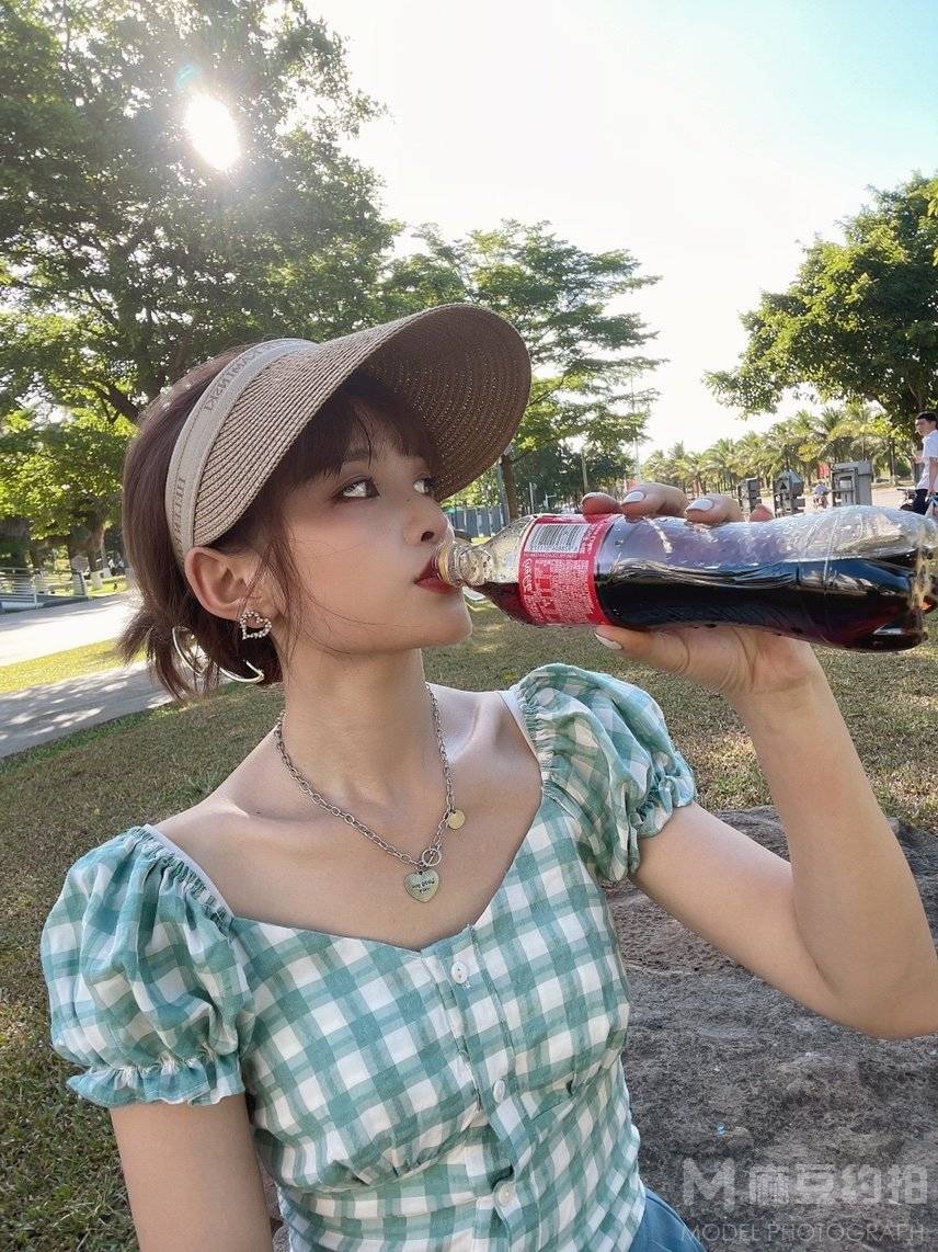 胶片模特